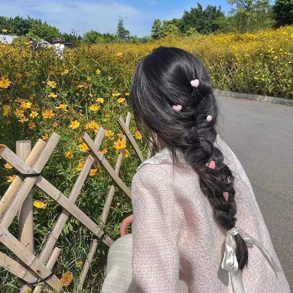 罗西与莫妮卡之骊靬情